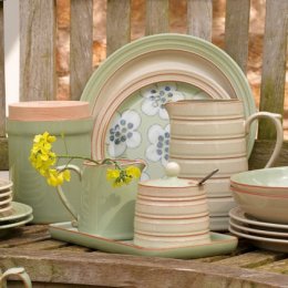 Heritage Orchard Accent Mixed Place Setting